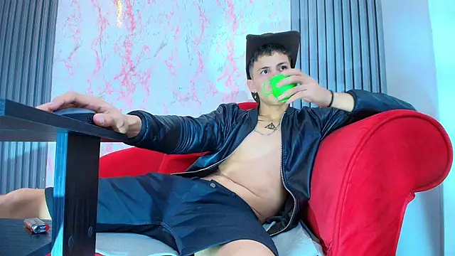Axel_Romanov – Naživo XXX chat