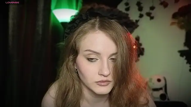 EllieMori_ Chat XXX live