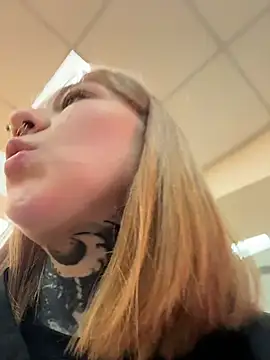 FionaMurr's Live XXX Chat