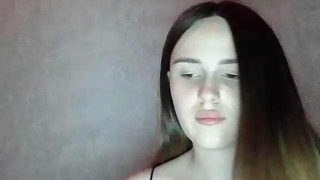 SweetLoraa Chat XXX live