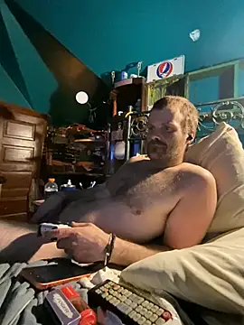 charactrzero élő XXX-chatje