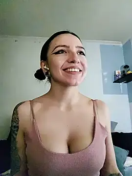 Paudelatorre Adlı Modelin Canlı XXX Sohbeti