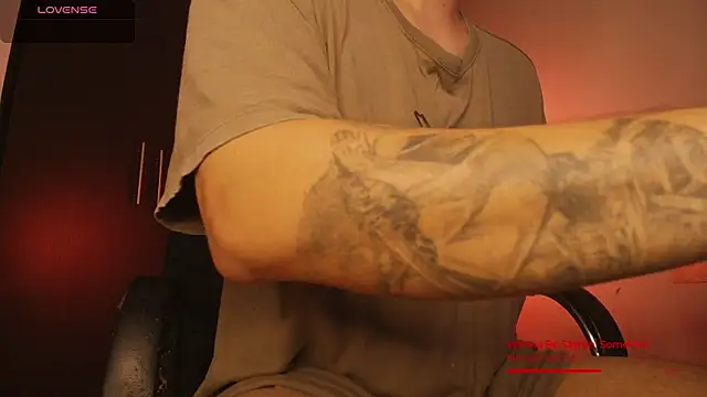 BjornSteel's Live XXX Chat