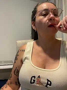 Živý XXX chat HealingHoney