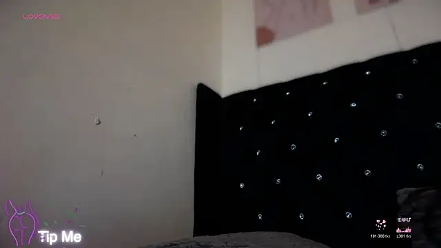 NaughtyJedGirl's Live XXX Chat