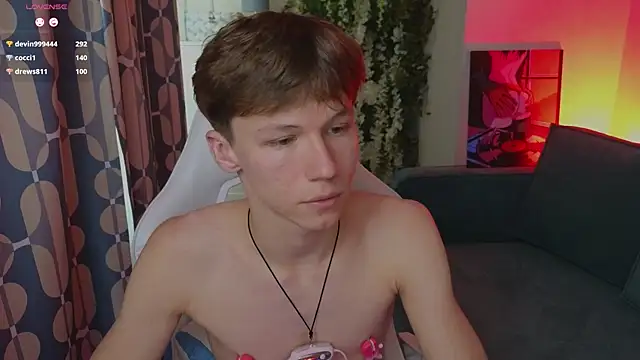 cuMte_boy লাইভ XXX চ্যাট