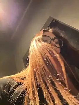 Chat XXX en directo de Charming_Ritta