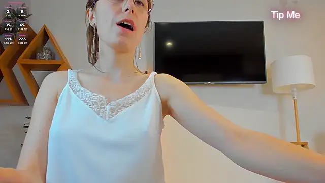 Chat XXX en directo de Hailey_Green