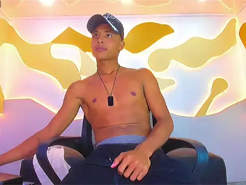 RafaelVander élő XXX-chatje