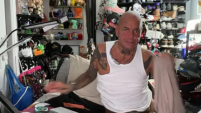 Chat +18 de lovetatts64 ao vivo