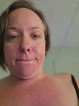 Chat XXX en directo de julimonroe