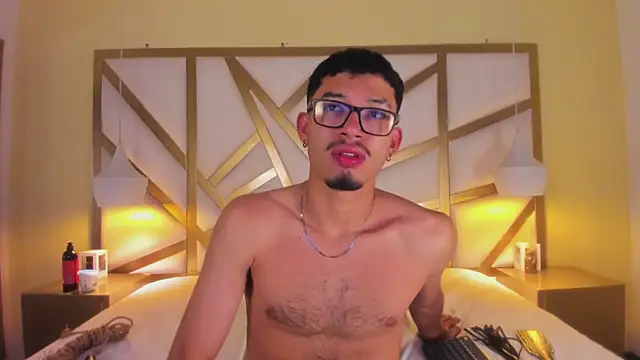 Jaxon_Carter 라이브 XXX 채팅