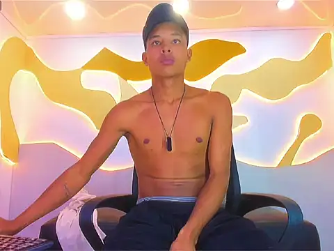 RafaelVander Live XXX Chat