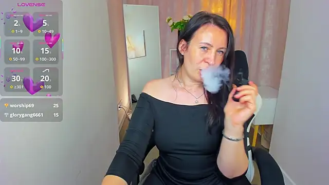Lea_shadom Chat XXX in diretta