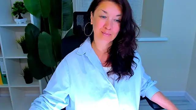 Chatroom XXX en direct de AnaMills
