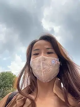 kiss_loo 即時 XXX 聊天