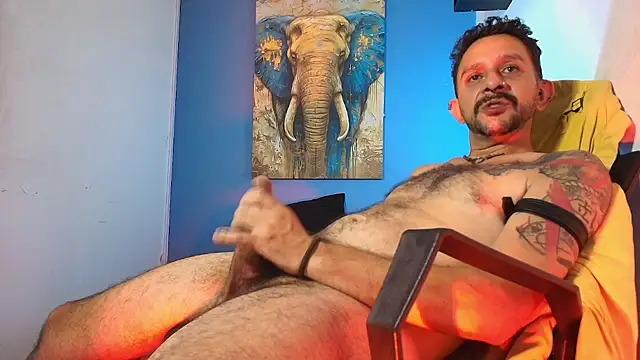 pigbananax's Live XXX Chat