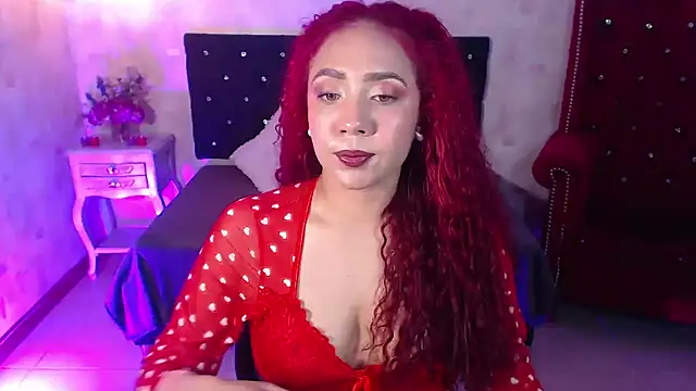 IsabelaLatina's Live XXX Chat