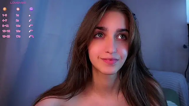 ClarineCasebolt's Live XXX Chat