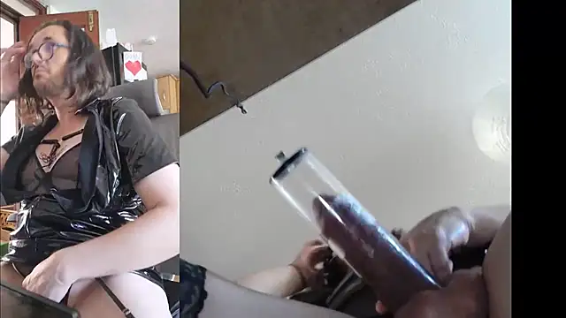 pumperHarri Chat XXX live
