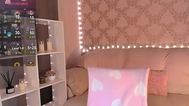 HolyMiax Live XXX-chat