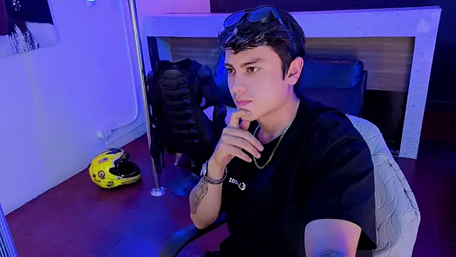 XXX chat uživo modela angel_still_
