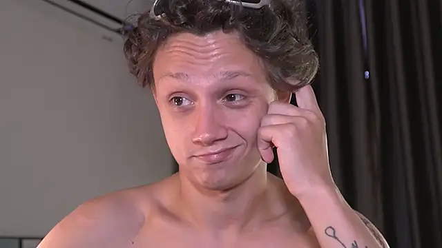 Chat XXX ao vivo de Nicky_neal