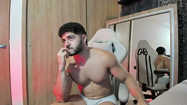 Thiago_moretti's Live XXX Chat