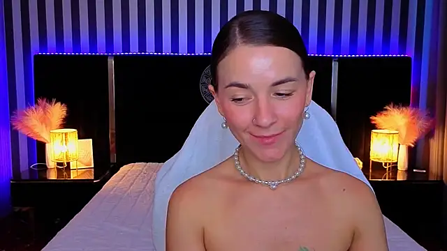 Chat XXX en directo de GracefulMichelle