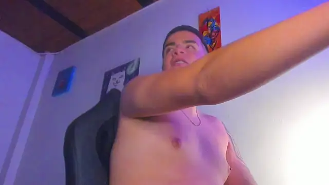 Chat +18 de Mike_jacksson ao vivo