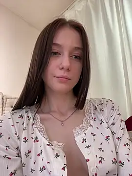 MiraXS' Live XXX Chat