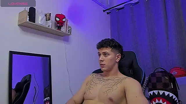 Chat XXX ao vivo de ASHTON_HILS