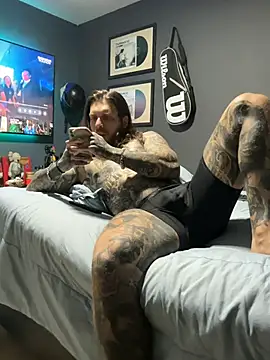 Онлайн чат XXX ThomasHells