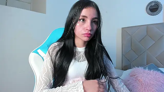 Chloe_Miller_2 Live XXX-chat