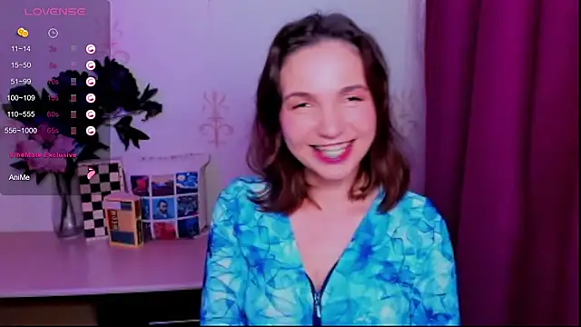 KindHazelHere_ Chat XXX in diretta