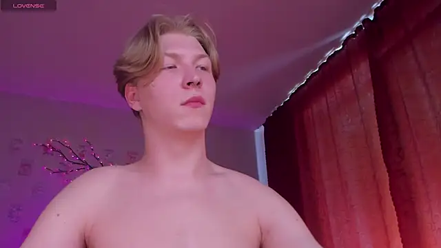 TheMikeSever's Live XXX Chat