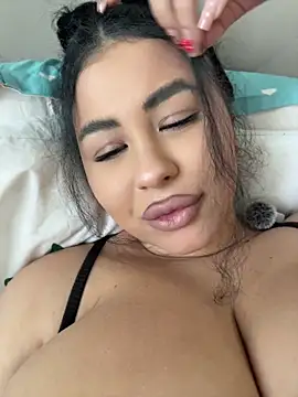 DaianaKimberly's Live XXX Chat