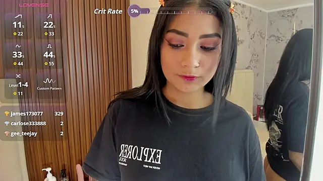 NINAMARTINS 现场XXX聊天