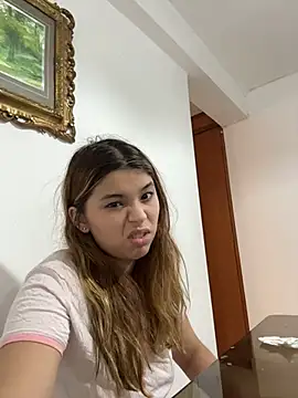 Czat XXX na żywo – baddieasiantv