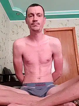 -A-L-E-X-'s Live XXX Chat