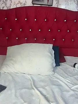 Chatroom XXX en direct de Larissa_Antonella