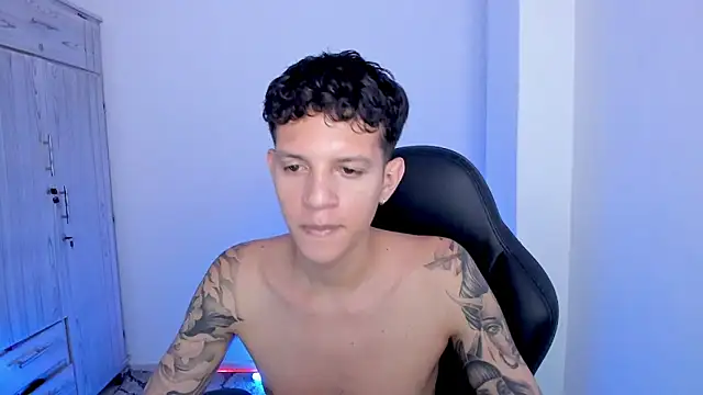 tylerrnova Live XXX-Chat