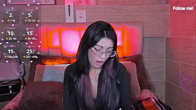 Chat XXX en directo de mia_devine_