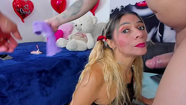 Angeline_focus Chat XXX in diretta