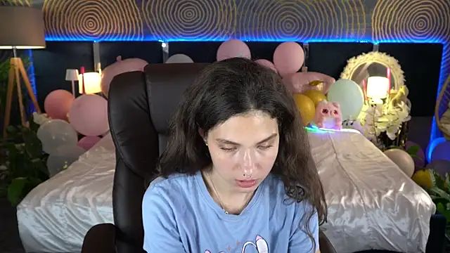 BabyFlowerr's Live XXX Chat