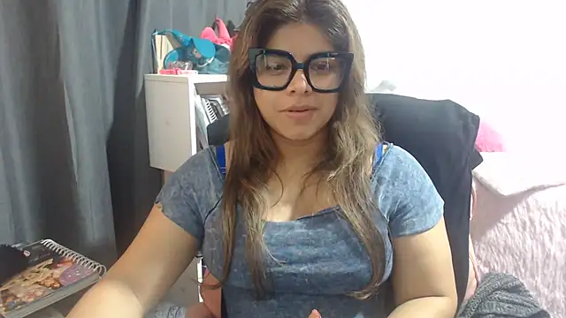 Chat XXX en directo de KatteAngelLat