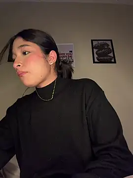 AriBunny18's Live XXX Chat