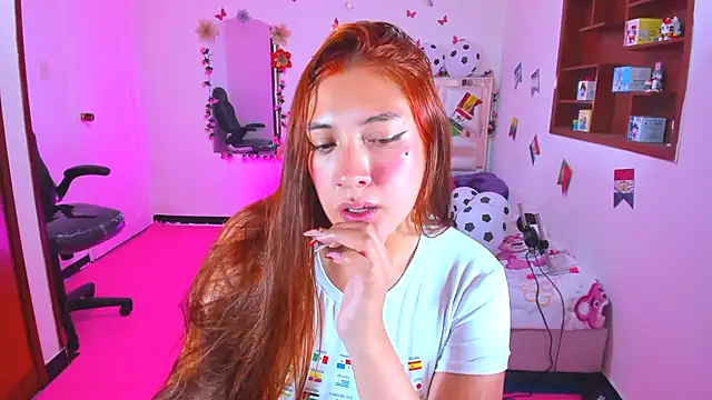perlabeautiful Adlı Modelin Canlı XXX Sohbeti