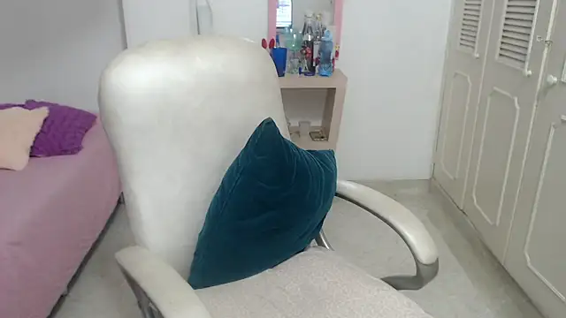 Czat XXX na żywo – leonela_69