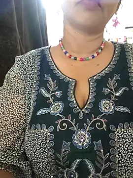 TELUGU_SRIJA888's Live XXX Chat